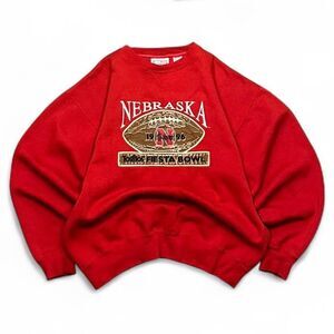 Vintage Crable sportswear Men's Red Sweatshirt